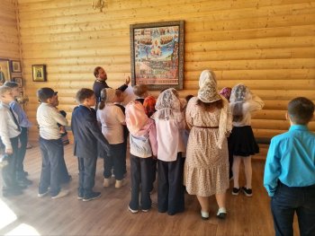 Хранители истории.